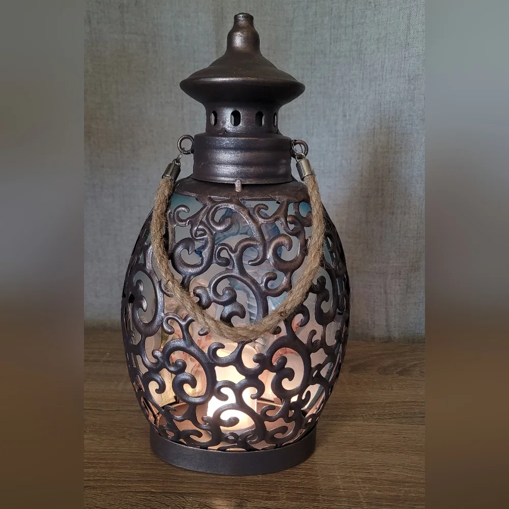 Oceanic Seahorse Lantern with Blue and Brown Accents